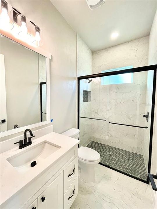 For Sale: $446,900 (4 beds, 3 baths, 1947 Square Feet)