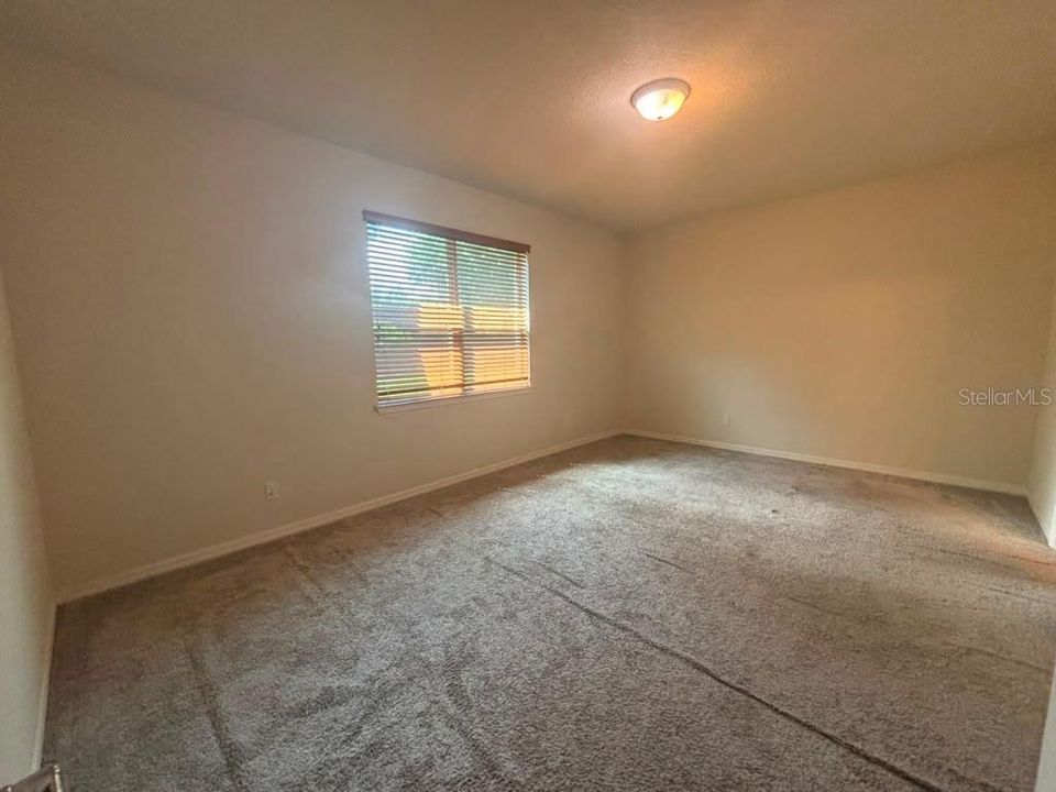 En Renta: $2,300 (4 camas, 2 baños, 2144 Pies cuadrados)