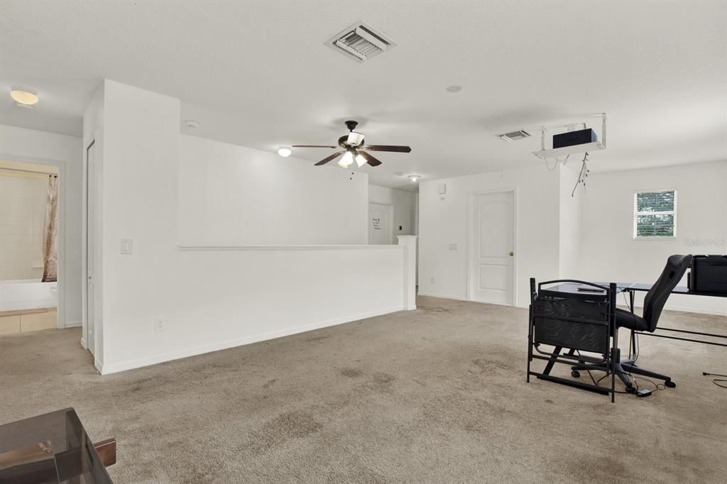 For Sale: $350,000 (4 beds, 2 baths, 2750 Square Feet)