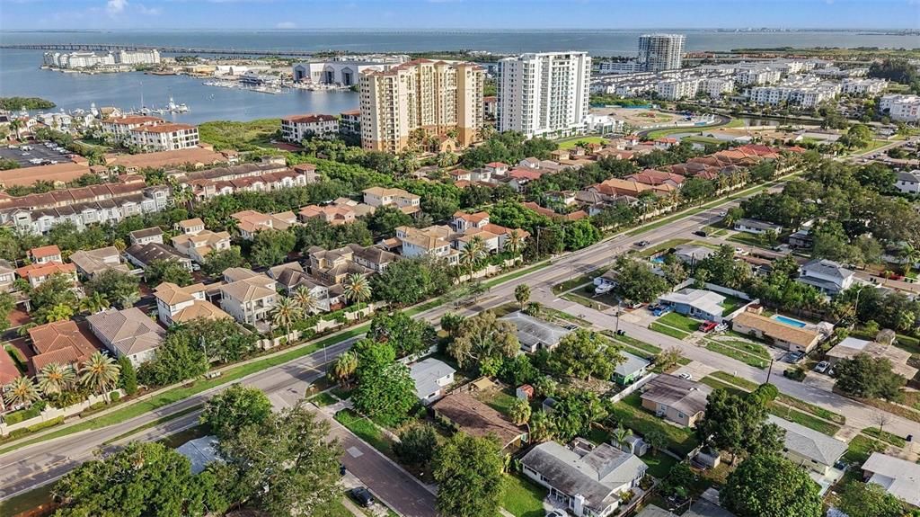 En Venta: $349,900 (4 camas, 2 baños, 1152 Pies cuadrados)