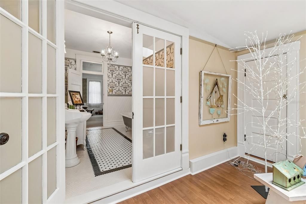 На продажу: $1,000,000 (4 спален, 3 ванн, 3759 Квадратных фут)