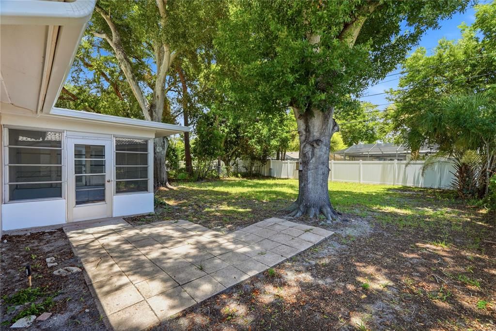 En Venta: $252,000 (2 camas, 1 baños, 918 Pies cuadrados)