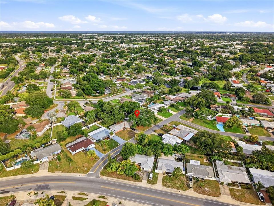 En Venta: $252,000 (2 camas, 1 baños, 918 Pies cuadrados)