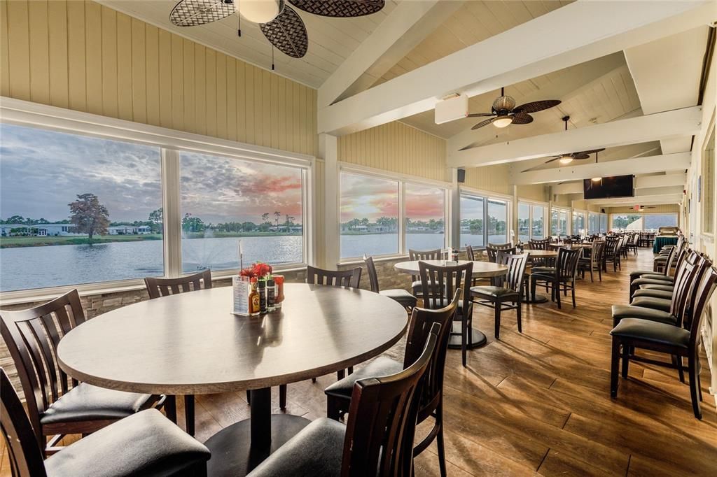 For Sale: $165,000 (2 beds, 2 baths, 1122 Square Feet)