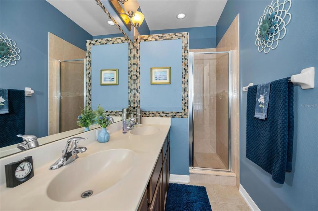 For Sale: $355,000 (3 beds, 2 baths, 1530 Square Feet)