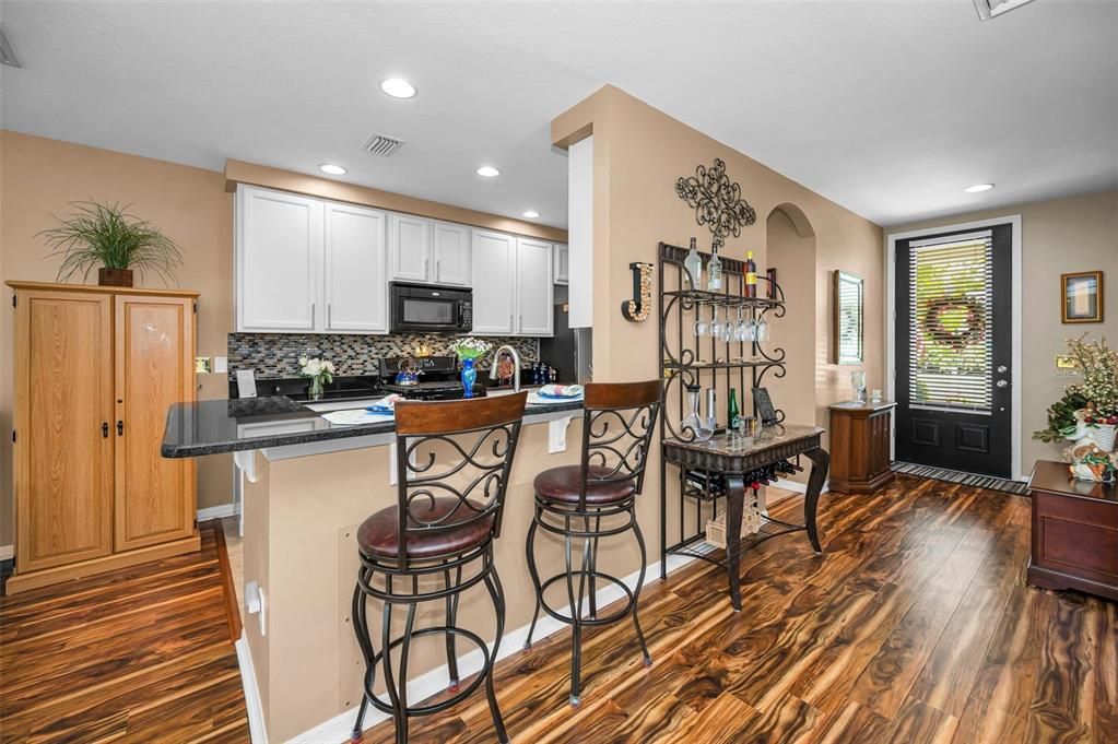 For Sale: $355,000 (3 beds, 2 baths, 1530 Square Feet)
