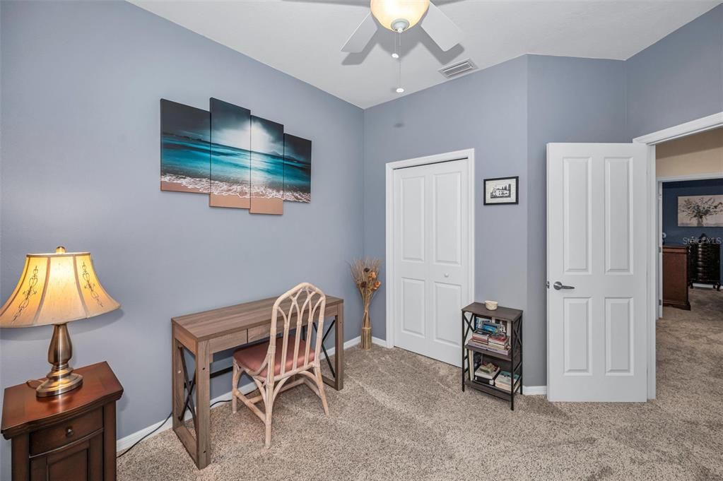 For Sale: $355,000 (3 beds, 2 baths, 1530 Square Feet)