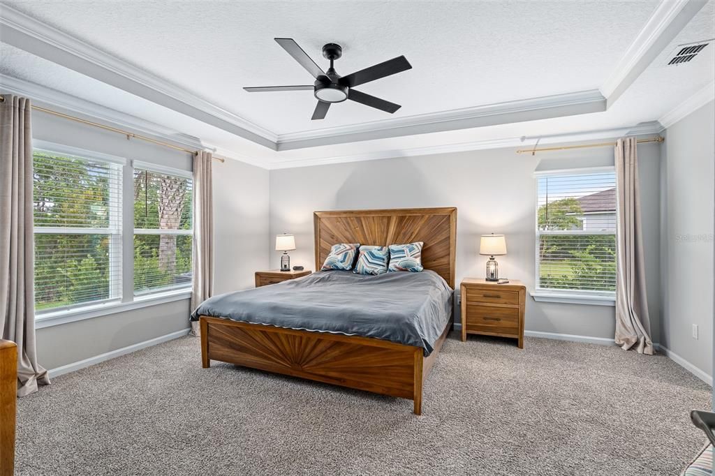 For Rent: $2,700 (4 beds, 2 baths, 1986 Square Feet)