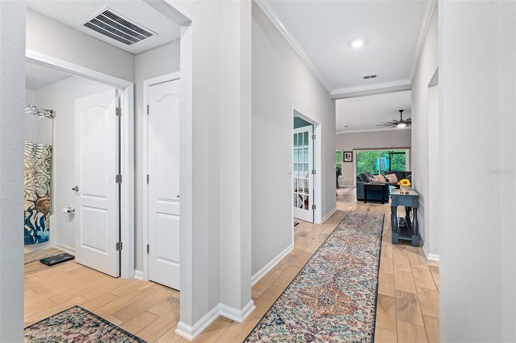 For Rent: $2,700 (4 beds, 2 baths, 1986 Square Feet)