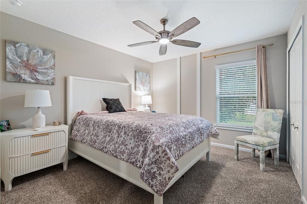 For Rent: $2,700 (4 beds, 2 baths, 1986 Square Feet)