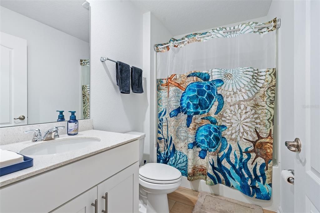 For Rent: $2,700 (4 beds, 2 baths, 1986 Square Feet)