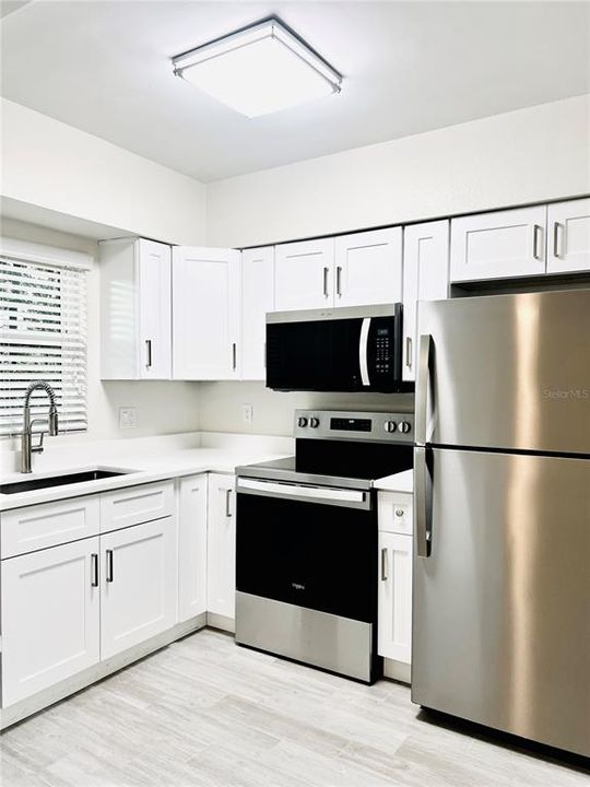 En Venta: $215,000 (1 camas, 1 baños, 710 Pies cuadrados)