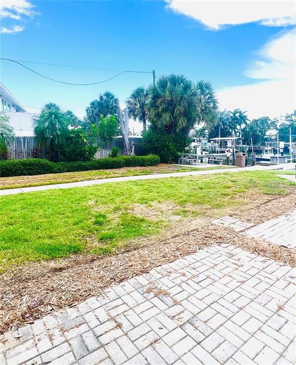 En Venta: $215,000 (1 camas, 1 baños, 710 Pies cuadrados)
