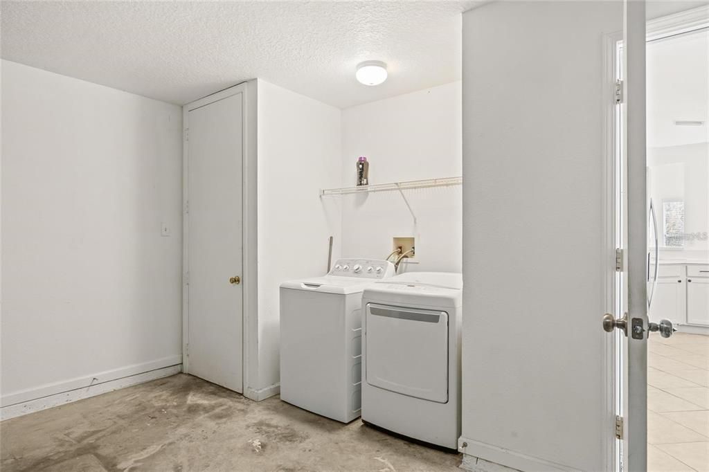 В аренду: $2,425 (3 спален, 2 ванн, 1525 Квадратных фут)
