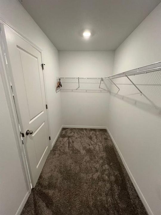 En Renta: $2,200 (4 camas, 2 baños, 1933 Pies cuadrados)