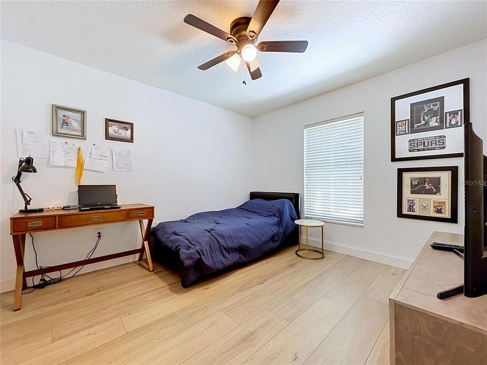 For Sale: $549,000 (4 beds, 2 baths, 2534 Square Feet)