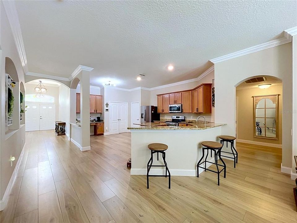 For Sale: $549,000 (4 beds, 2 baths, 2534 Square Feet)