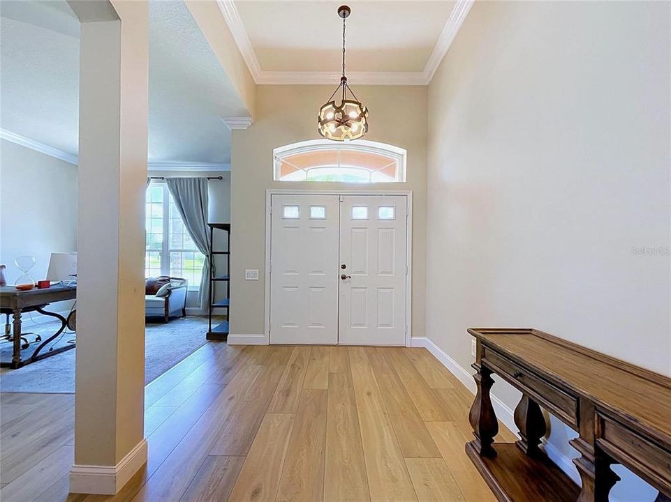 For Sale: $549,000 (4 beds, 2 baths, 2534 Square Feet)