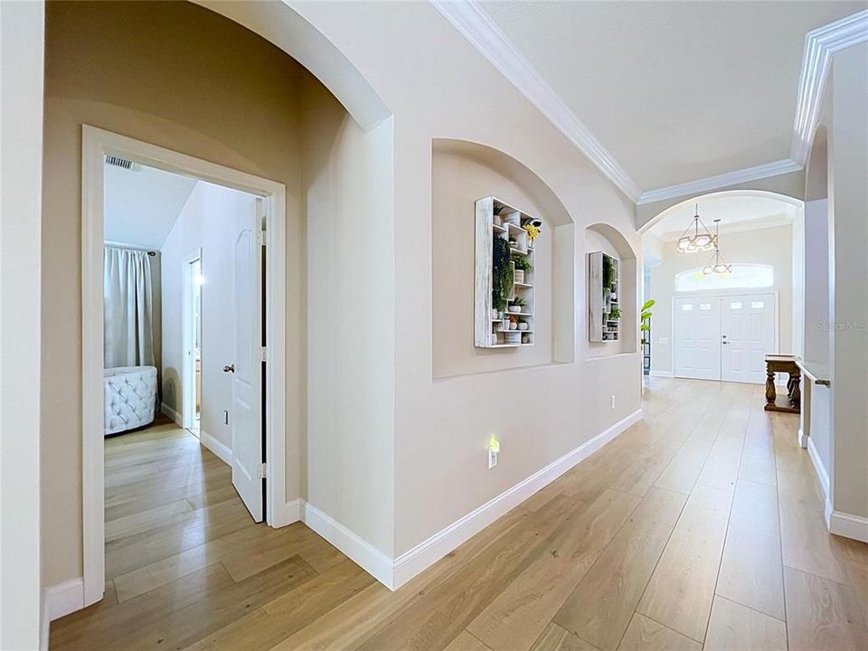 For Sale: $549,000 (4 beds, 2 baths, 2534 Square Feet)