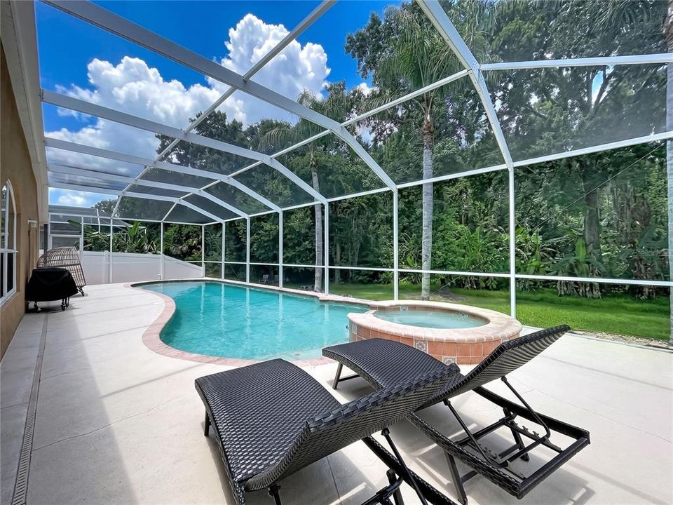 For Sale: $549,000 (4 beds, 2 baths, 2534 Square Feet)