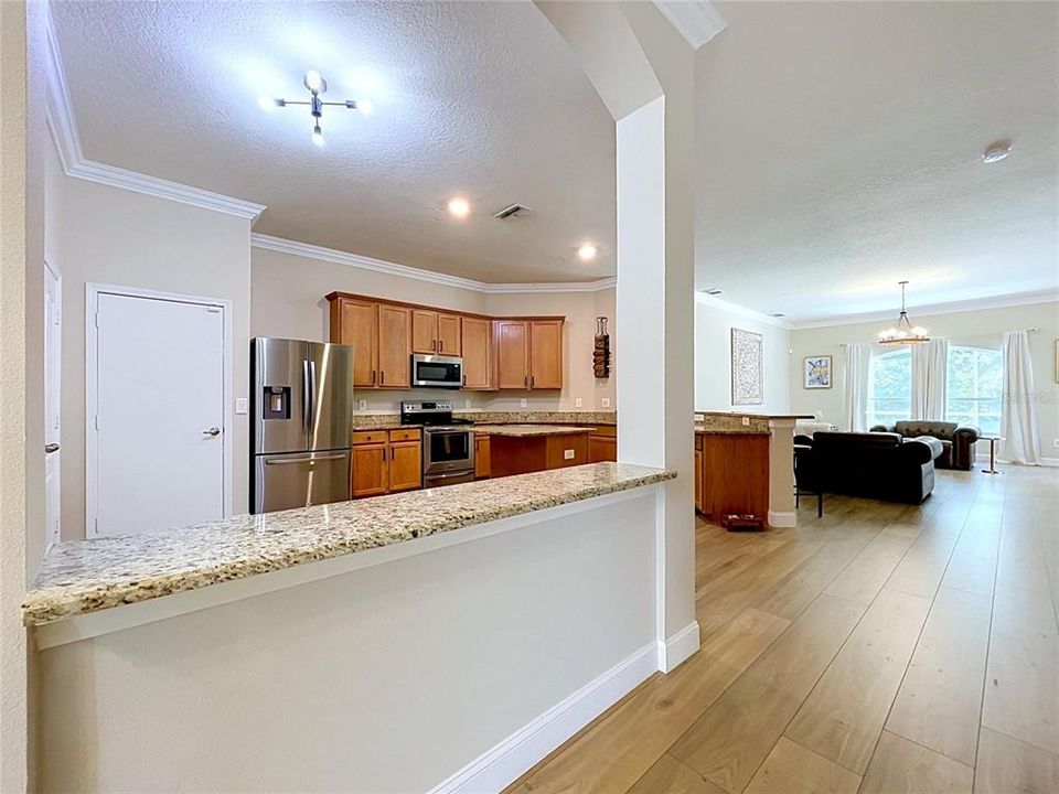 For Sale: $549,000 (4 beds, 2 baths, 2534 Square Feet)