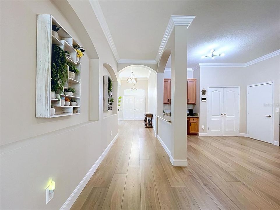 For Sale: $549,000 (4 beds, 2 baths, 2534 Square Feet)