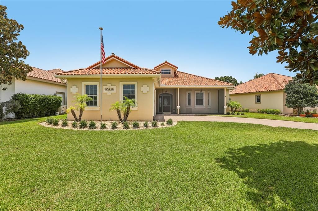 For Sale: $549,000 (3 beds, 2 baths, 2136 Square Feet)