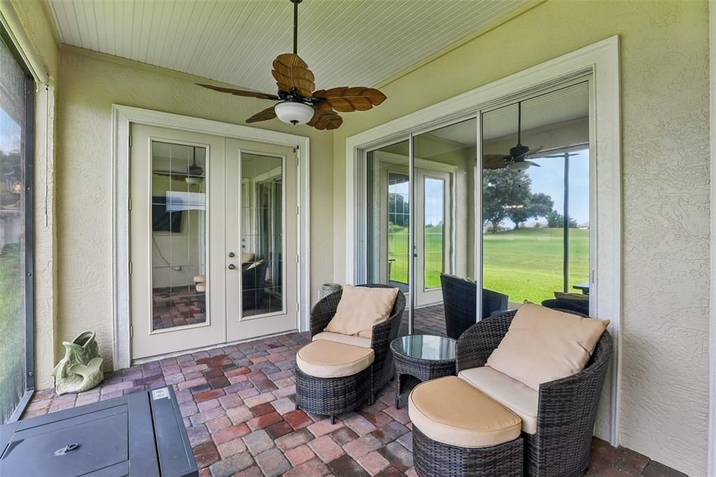 For Sale: $549,000 (3 beds, 2 baths, 2136 Square Feet)