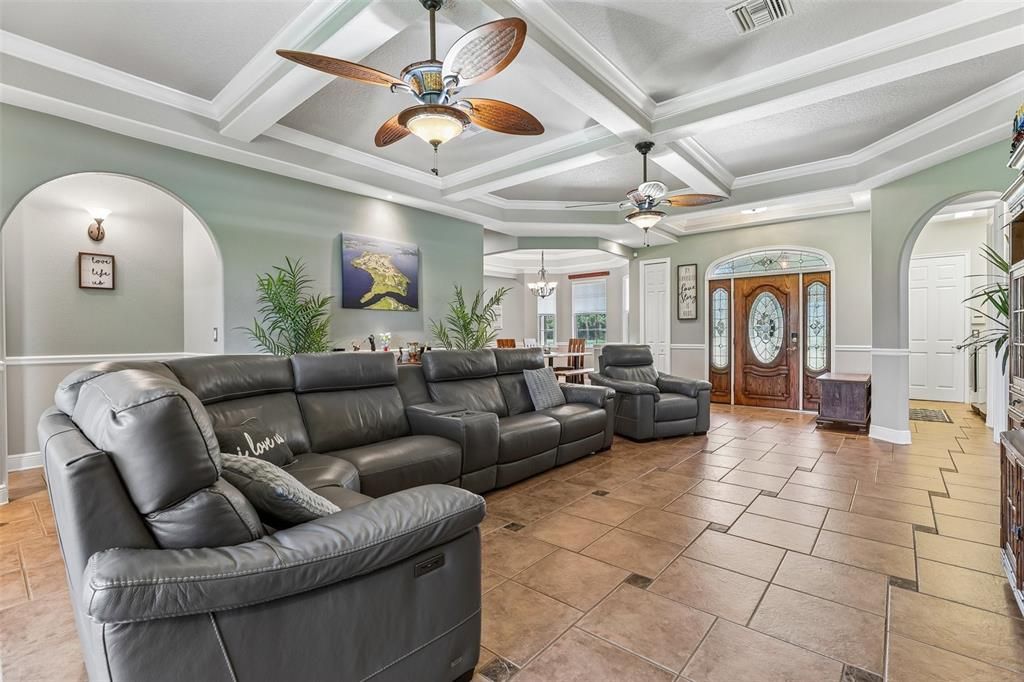 For Sale: $549,000 (3 beds, 2 baths, 2136 Square Feet)