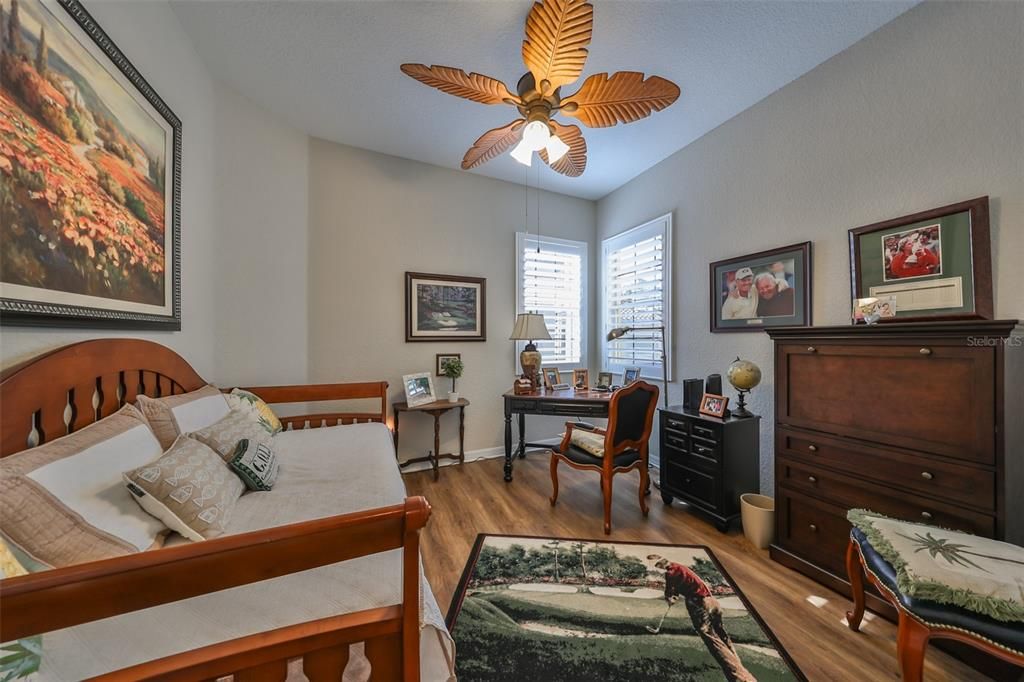 For Sale: $349,900 (3 beds, 2 baths, 1860 Square Feet)