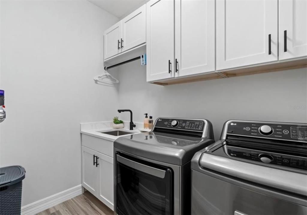 En Venta: $475,000 (3 camas, 2 baños, 1840 Pies cuadrados)