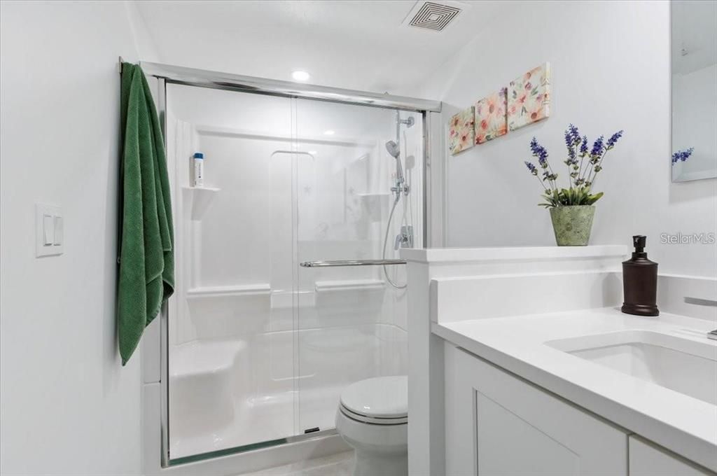 В аренду: $2,250 (2 спален, 2 ванн, 1330 Квадратных фут)