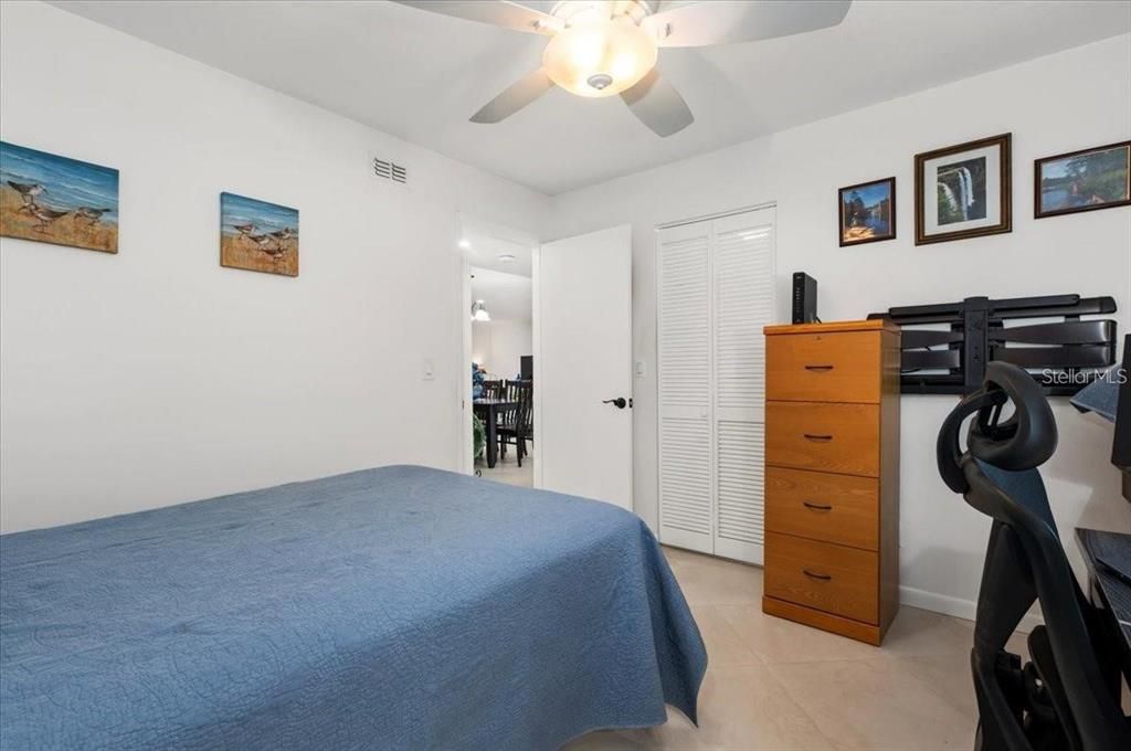 В аренду: $2,250 (2 спален, 2 ванн, 1330 Квадратных фут)