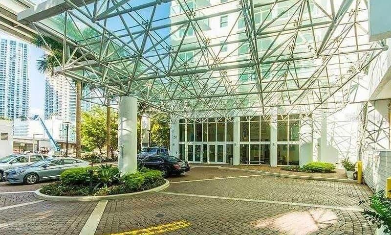 出租: $2,900 (1 贝兹, 1 浴室, 757 平方英尺)
