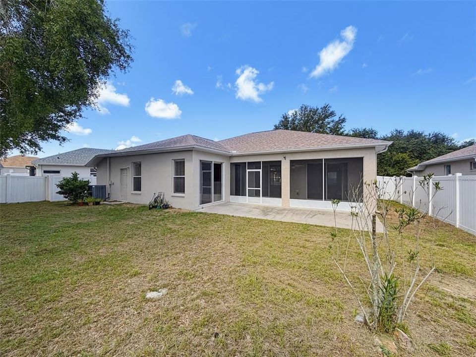 En Venta: $425,000 (4 camas, 3 baños, 2185 Pies cuadrados)