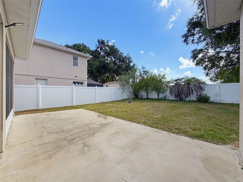 En Venta: $425,000 (4 camas, 3 baños, 2185 Pies cuadrados)