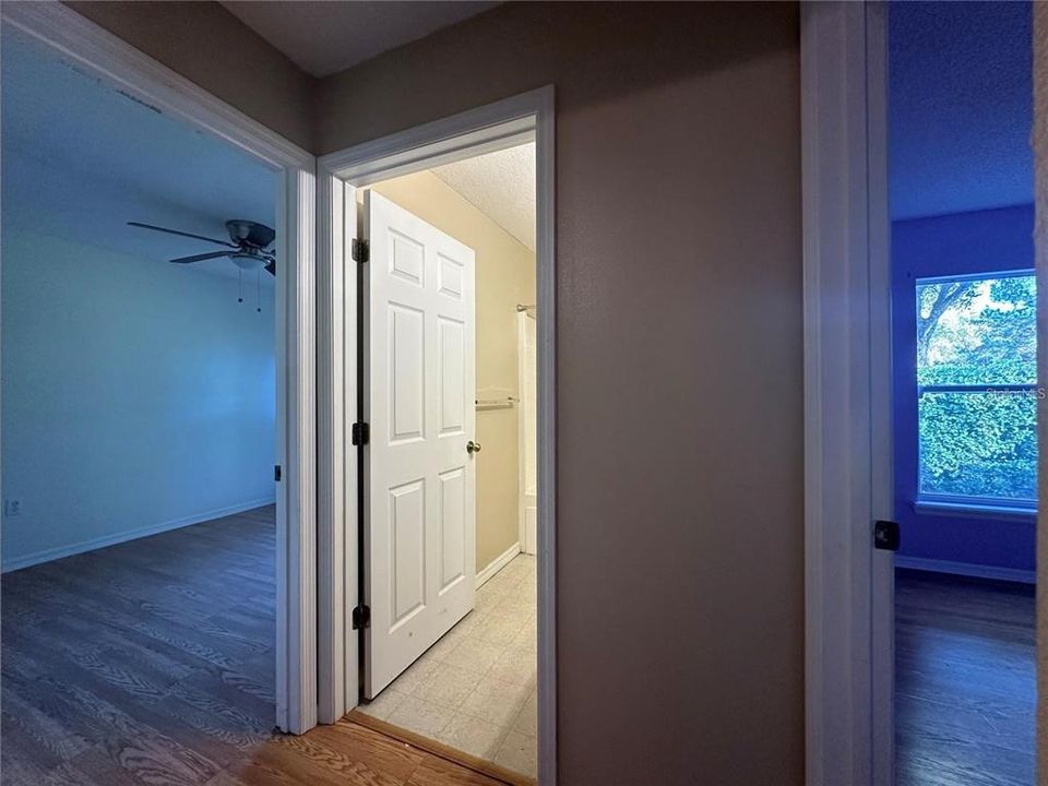 En Venta: $370,000 (5 camas, 2 baños, 1670 Pies cuadrados)