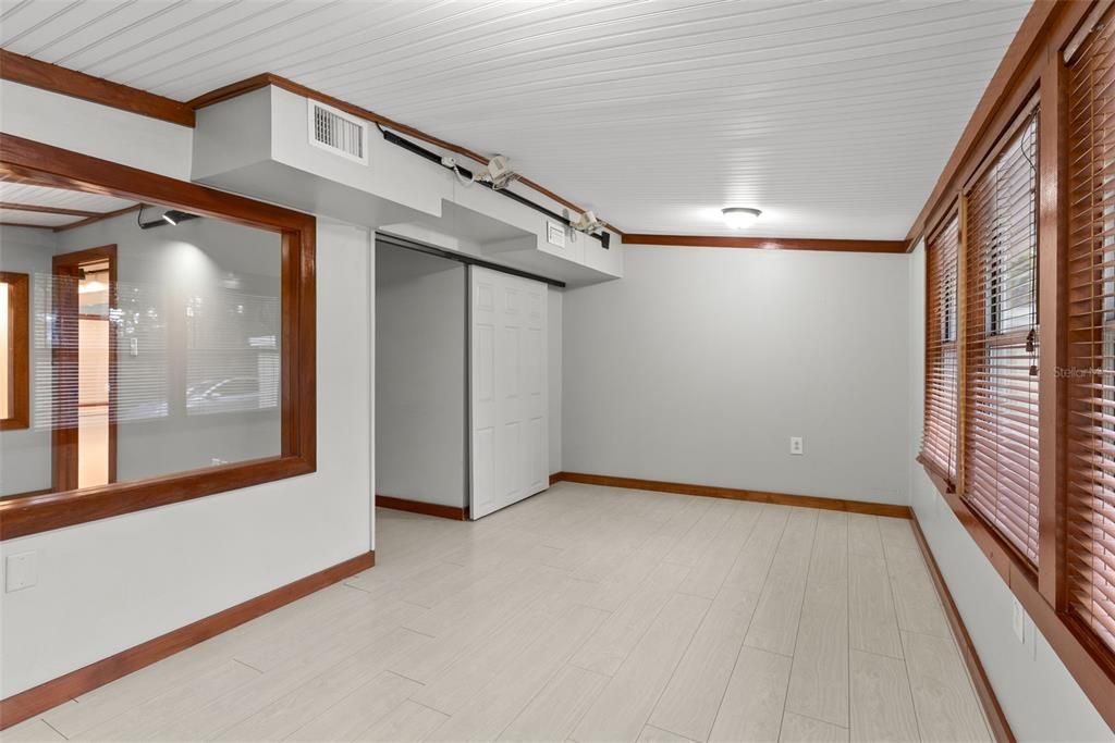 В аренду: $3,000 (3 спален, 2 ванн, 1683 Квадратных фут)