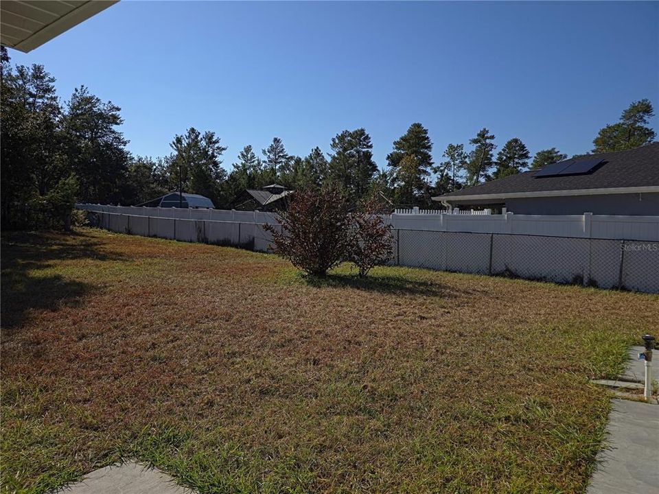 En Venta: $239,000 (3 camas, 2 baños, 1461 Pies cuadrados)