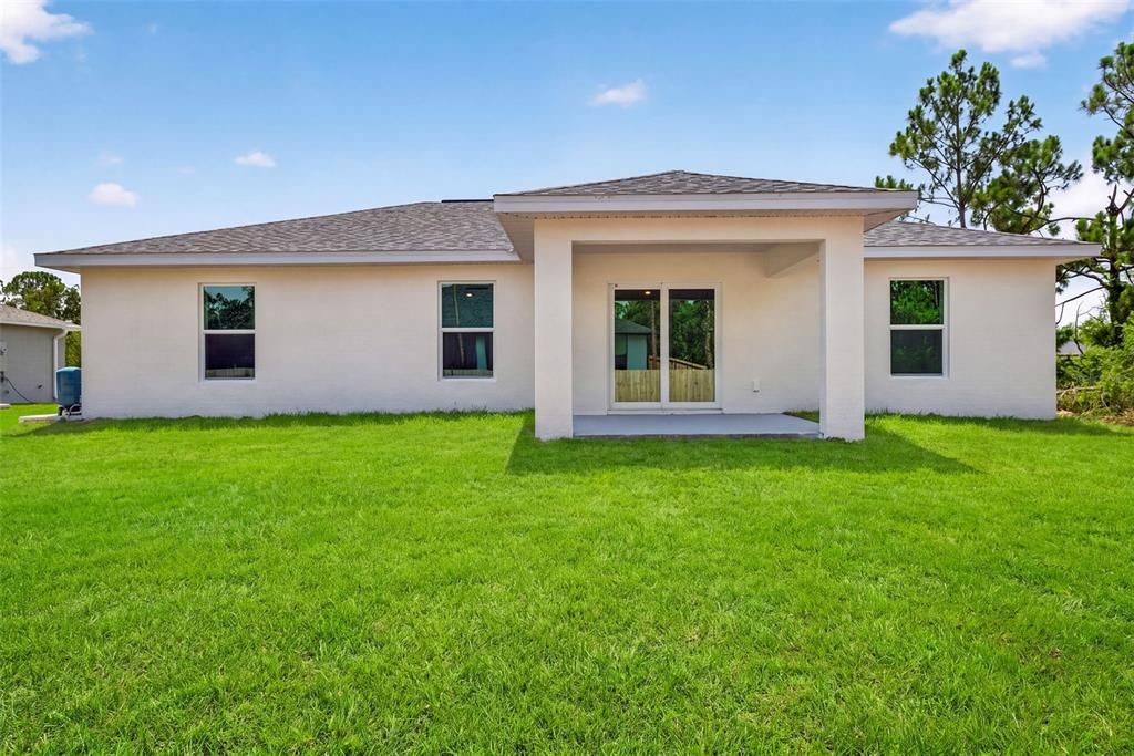 For Sale: $284,900 (3 beds, 2 baths, 1333 Square Feet)