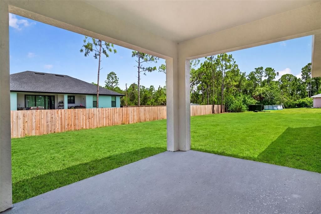 For Sale: $284,900 (3 beds, 2 baths, 1333 Square Feet)