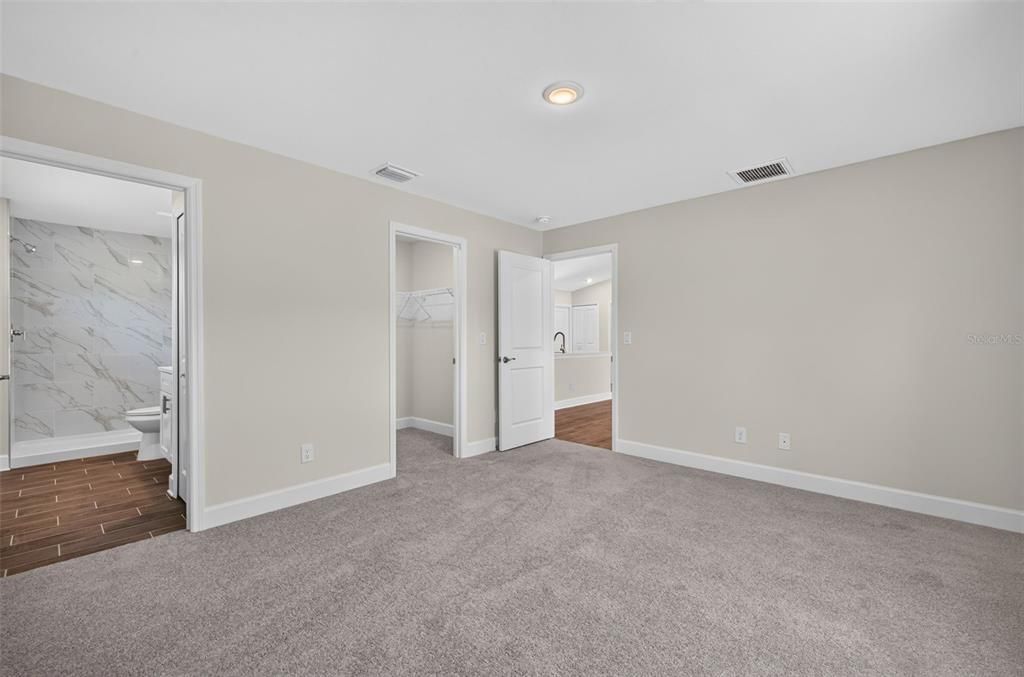 For Sale: $284,900 (3 beds, 2 baths, 1333 Square Feet)