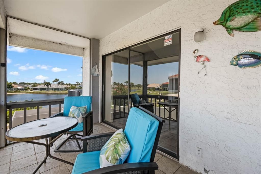 For Sale: $189,500 (2 beds, 2 baths, 1219 Square Feet)