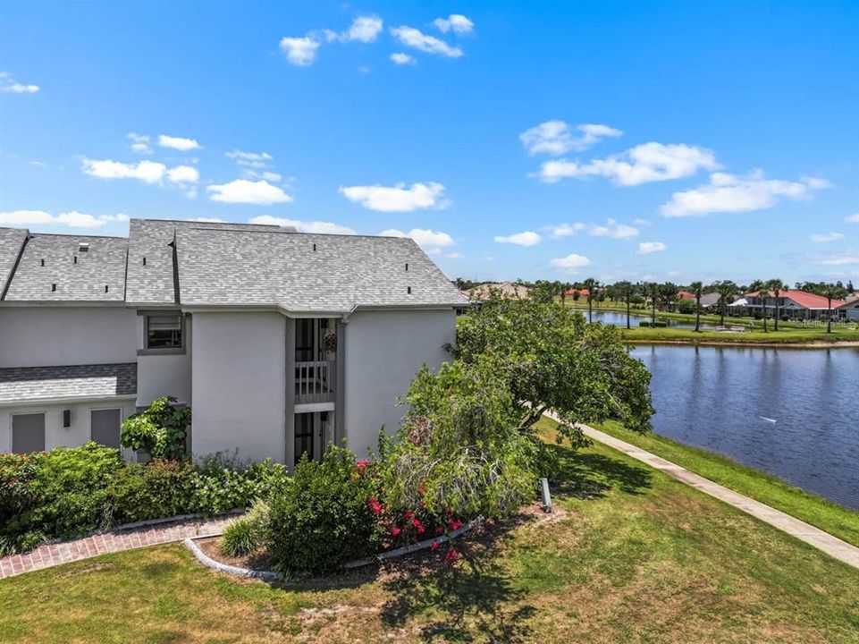 For Sale: $189,500 (2 beds, 2 baths, 1219 Square Feet)
