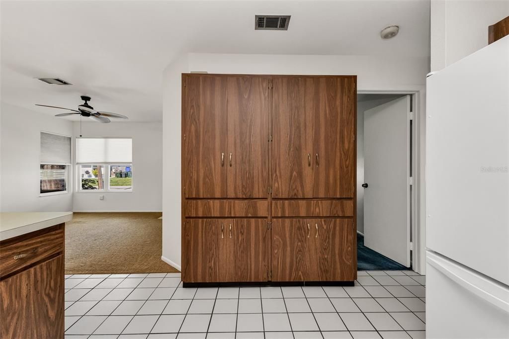 En Venta: $214,900 (2 camas, 2 baños, 1272 Pies cuadrados)