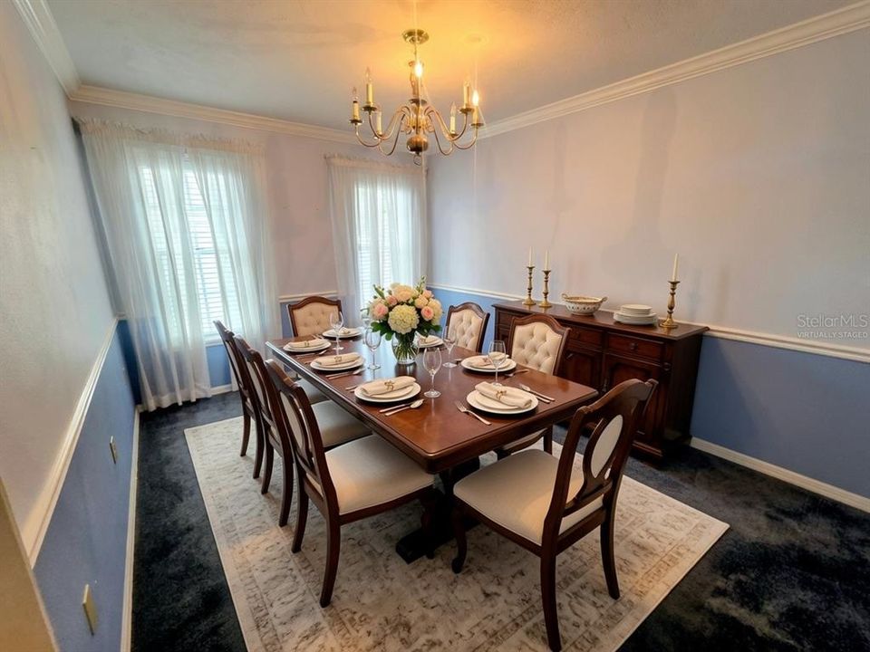 For Rent: $2,600 (3 beds, 2 baths, 2829 Square Feet)