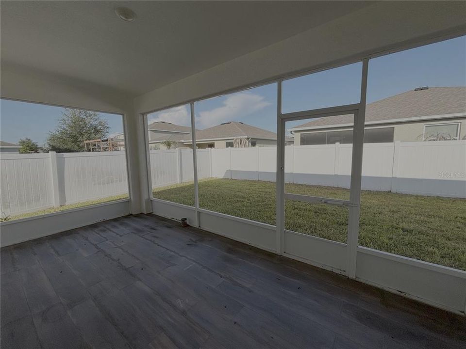 For Rent: $2,395 (4 beds, 3 baths, 2843 Square Feet)