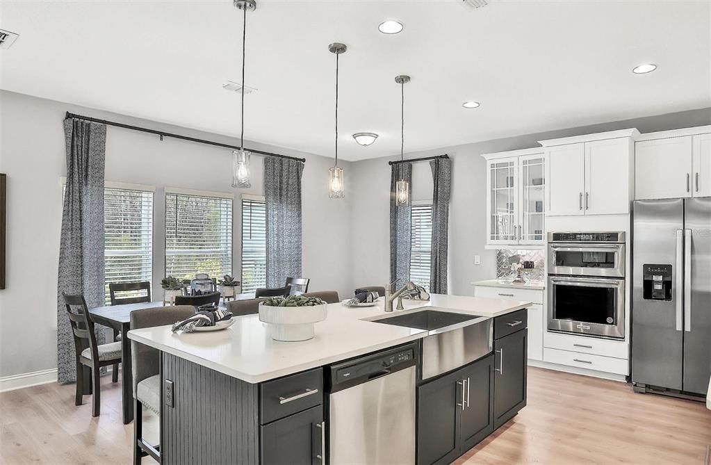 For Sale: $459,823 (3 beds, 2 baths, 2423 Square Feet)