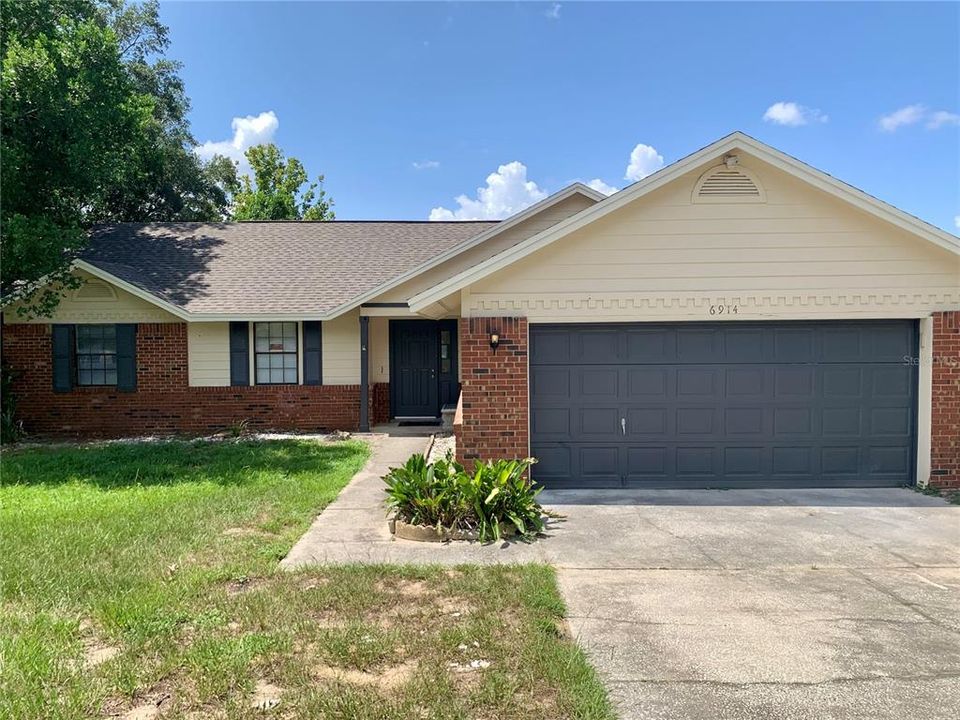For Sale: $324,000 (3 beds, 2 baths, 1420 Square Feet)