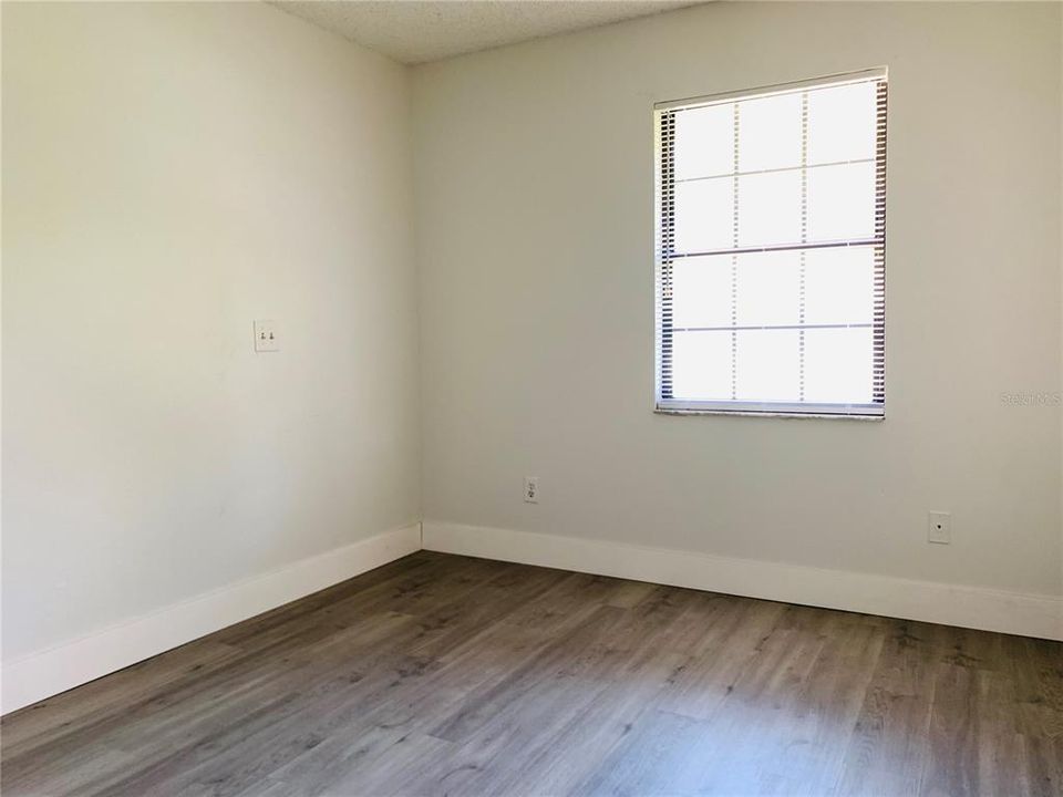 For Sale: $324,000 (3 beds, 2 baths, 1420 Square Feet)